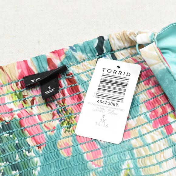 NEW Torrid Women's Fit & Flare Floral Dress Polyester Multicolor Plus Size 1 - Picture 7 of 8